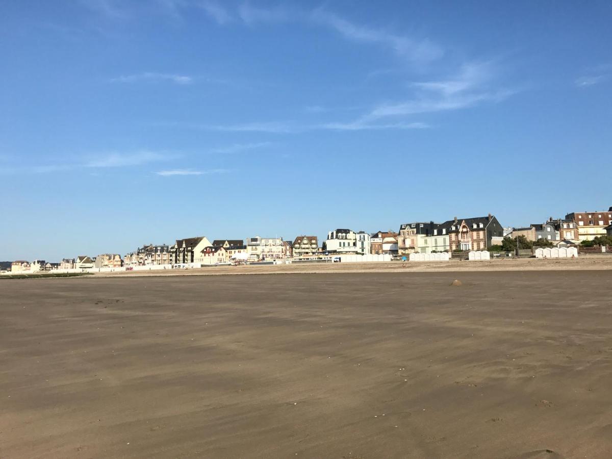 Chant Marin Villers-sur-Mer Exterior photo